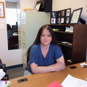 Meet your Posher, Crystal